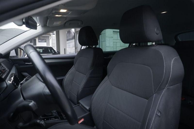 Skoda Superb Skoda Superb 2.0 TDI DSG Wagon SportLine 110KW ANNO 2017