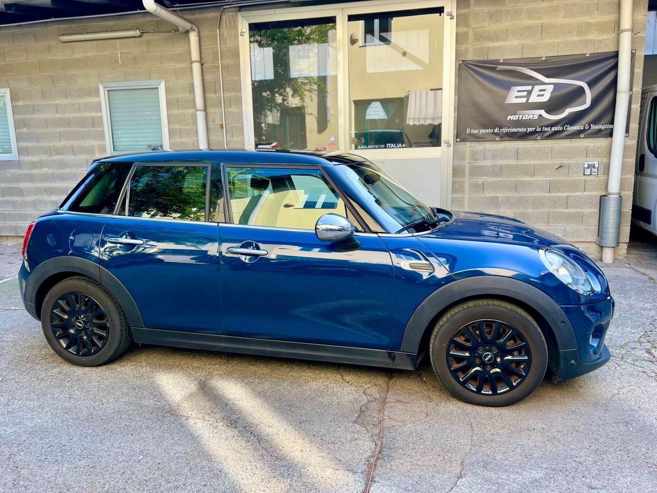 Mini Cooper 5 porte 1.5 Boost
