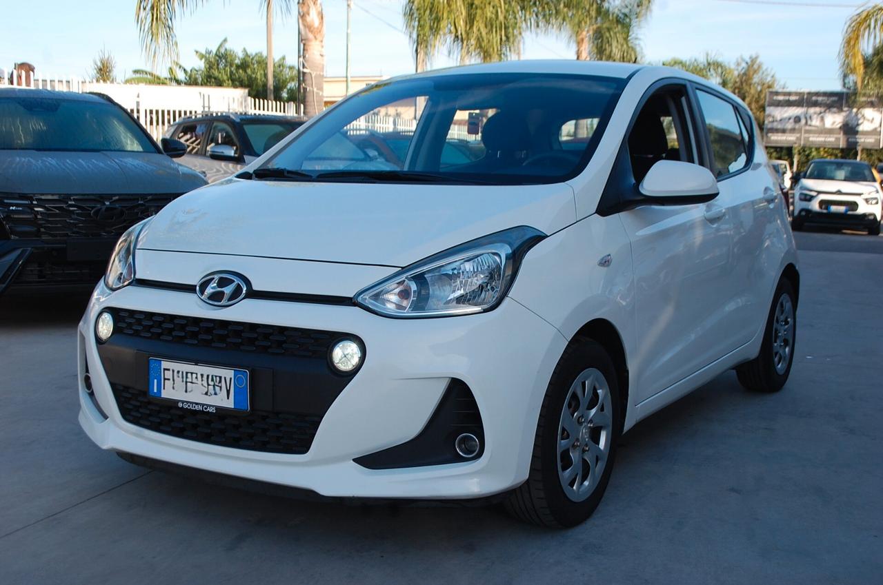 Hyundai i10 1.0 Bz 67CV Comfort Uff Italy Led USB Clima