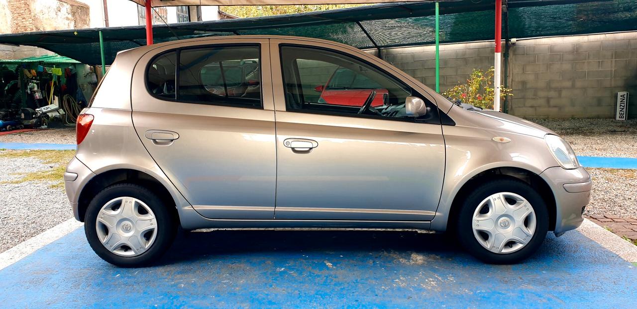 TOYOTA YARIS 1.0 BENZINA EURO 4 OK NEOPATENTATI