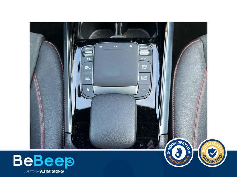 Mercedes-Benz GLA 200 D PREMIUM 4MATIC AUTO