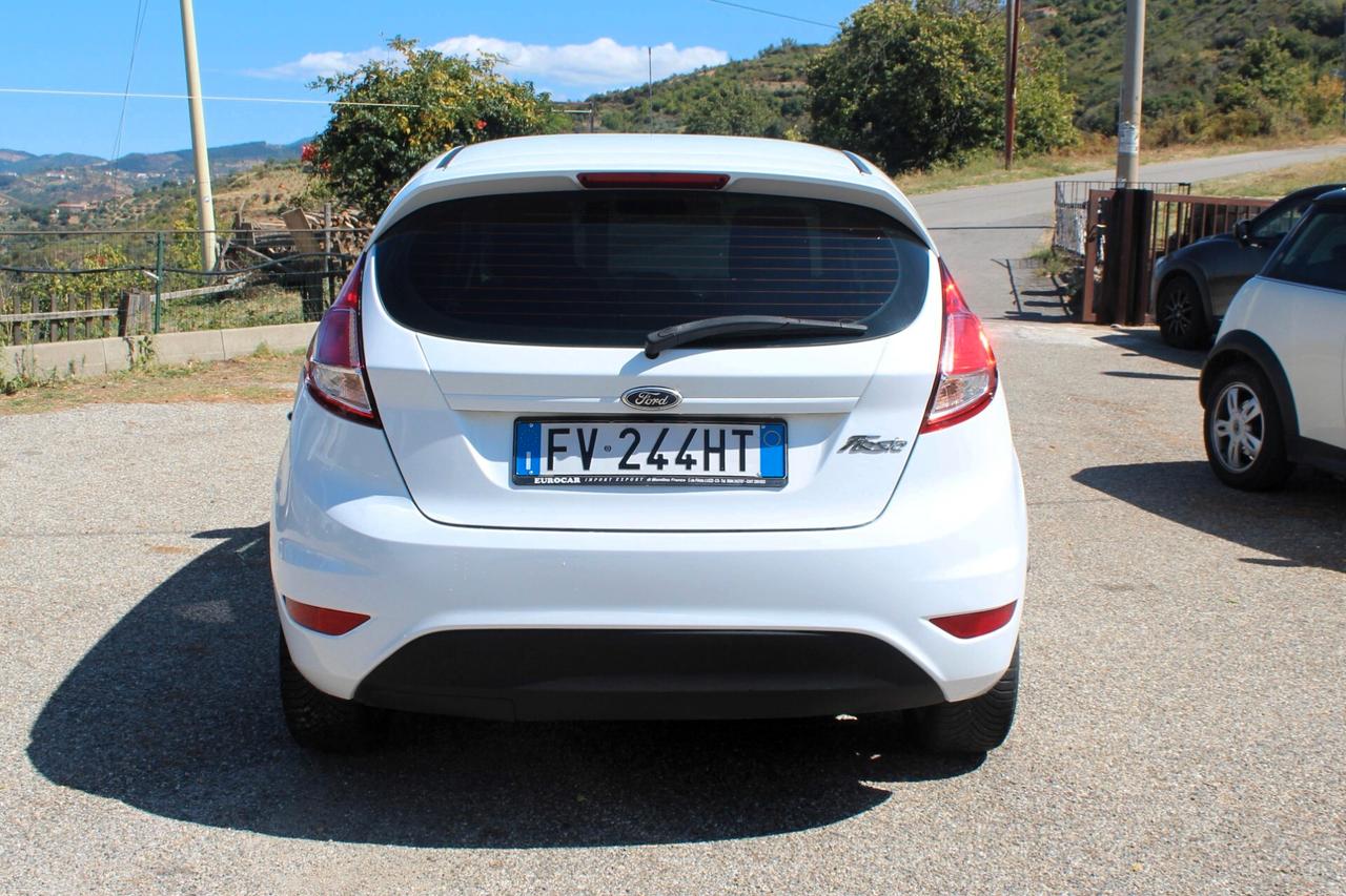 Ford Fiesta 1.5 TDCi 75CV 5 porte Titanium