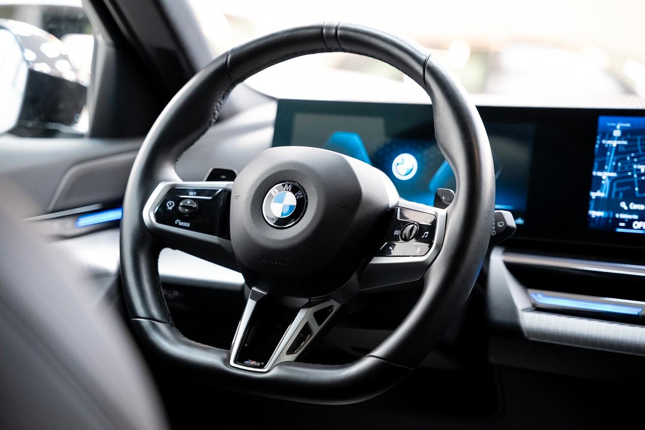 BMW 520d Serie 5 G61 Touring 48V xdrive MSport Pro auto IVA ESPOSTA