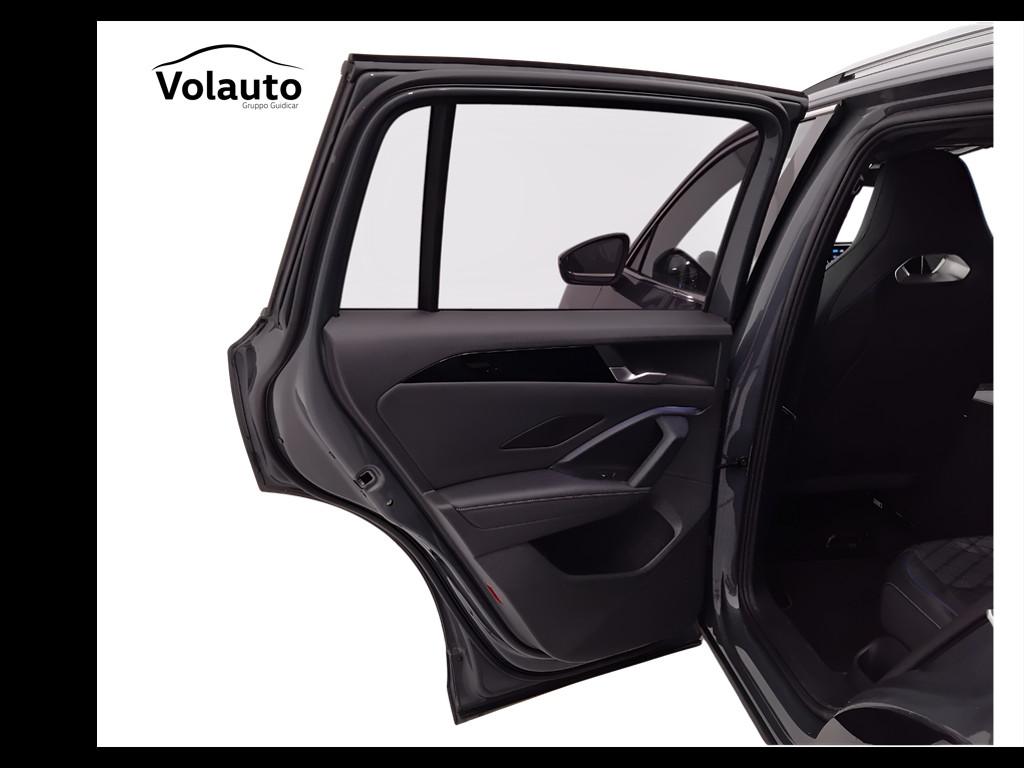 VOLKSWAGEN Tiguan III 2024 - Tiguan 2.0 tdi R-Line 150cv dsg