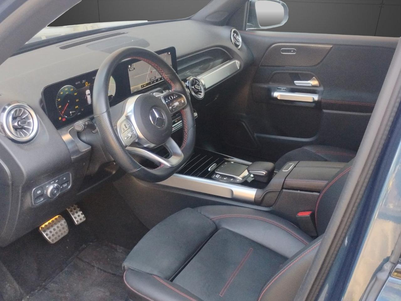 Mercedes GLB 200 d Premium 4MATIC..AMG.TELECAMERA.NAVI