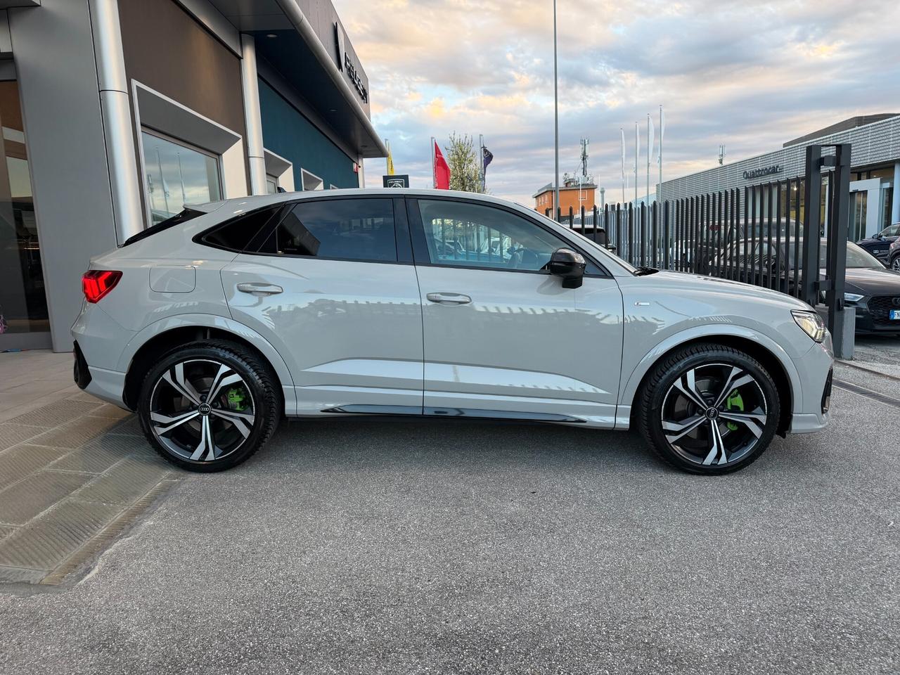 Audi Q3 SPB 40 TDI quattro S tronic line edition