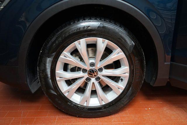 VOLKSWAGEN Tiguan 2.0 TDI 150 CV SCR DSG Life Pari al Nuovo
