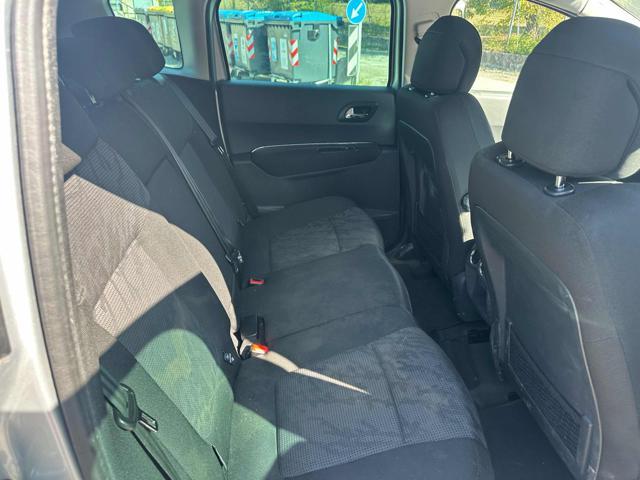 PEUGEOT 3008 1.6 HDi 112CV Tecno senza nessun lavoro da fare