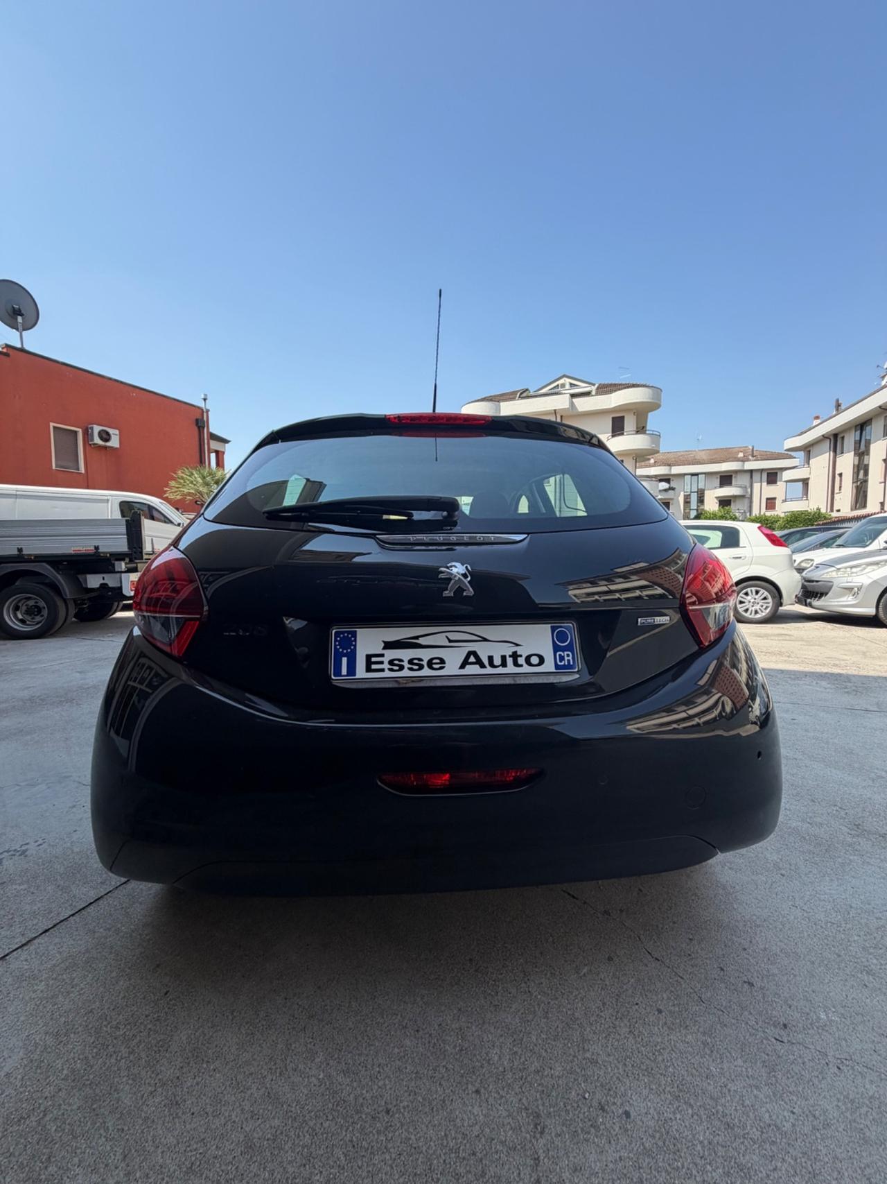 Peugeot 208 PureTech 82 5p. GPL Active
