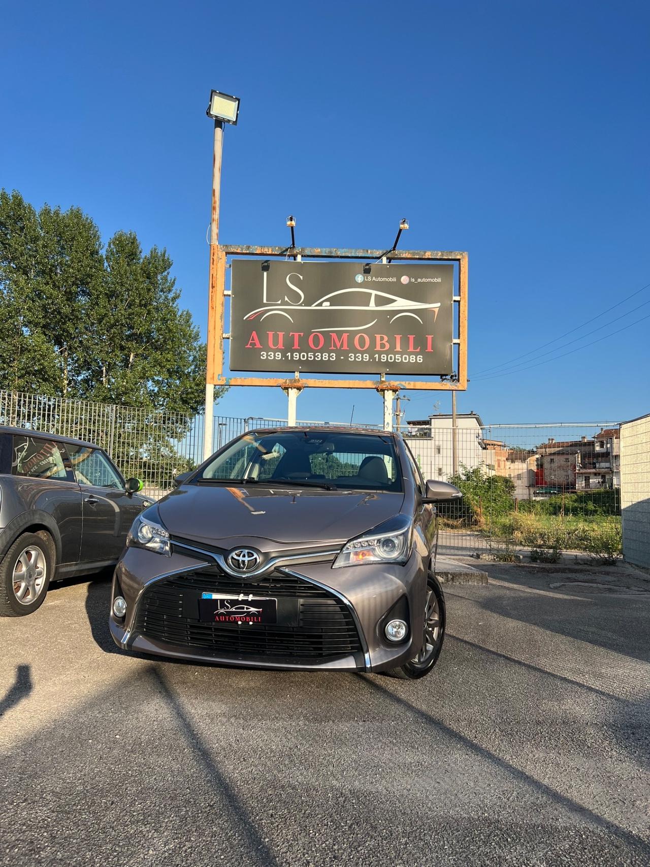 Toyota Yaris 1.0 5 porte Lounge