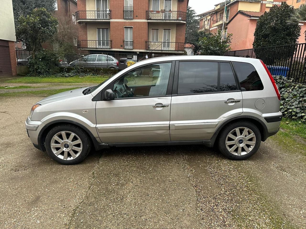 FORD FUSION BENZINA 45 mila km NEOPATENTATI