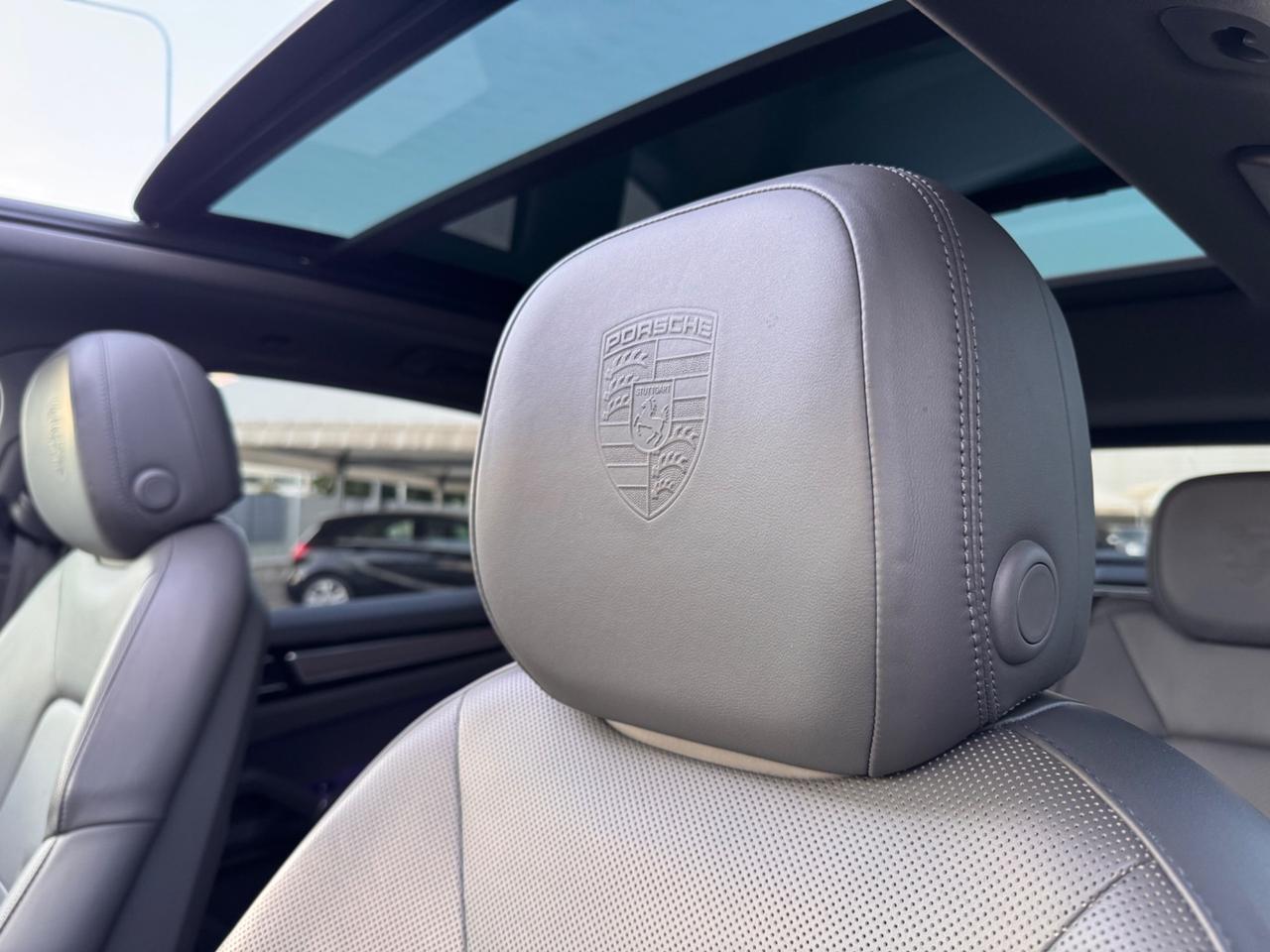 Porsche Cayenne 3.0 V6 E-Hybrid Platinum Edition