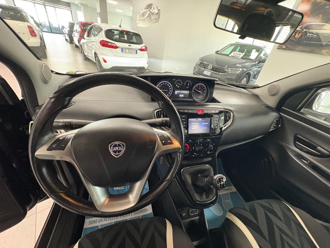 Lancia Ypsilon 1.2 benzina 69 CV 2016 km 95000