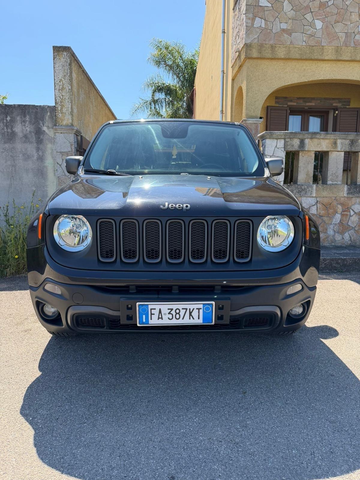 Jeep Renegade 2.0 Mjt 170CV 4WD Active Drive Low Trailhawk