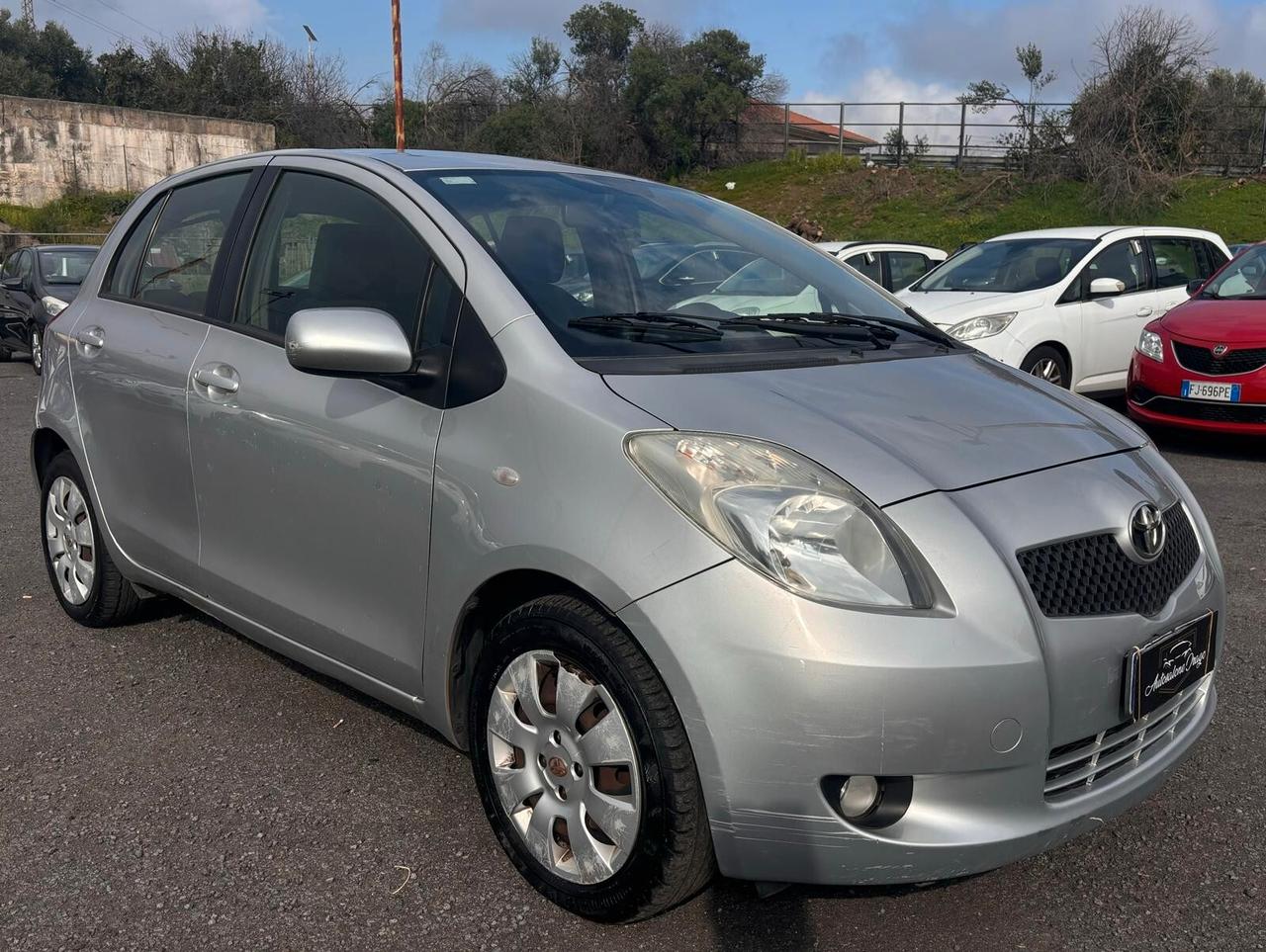 Toyota Yaris 1.3 5 porte