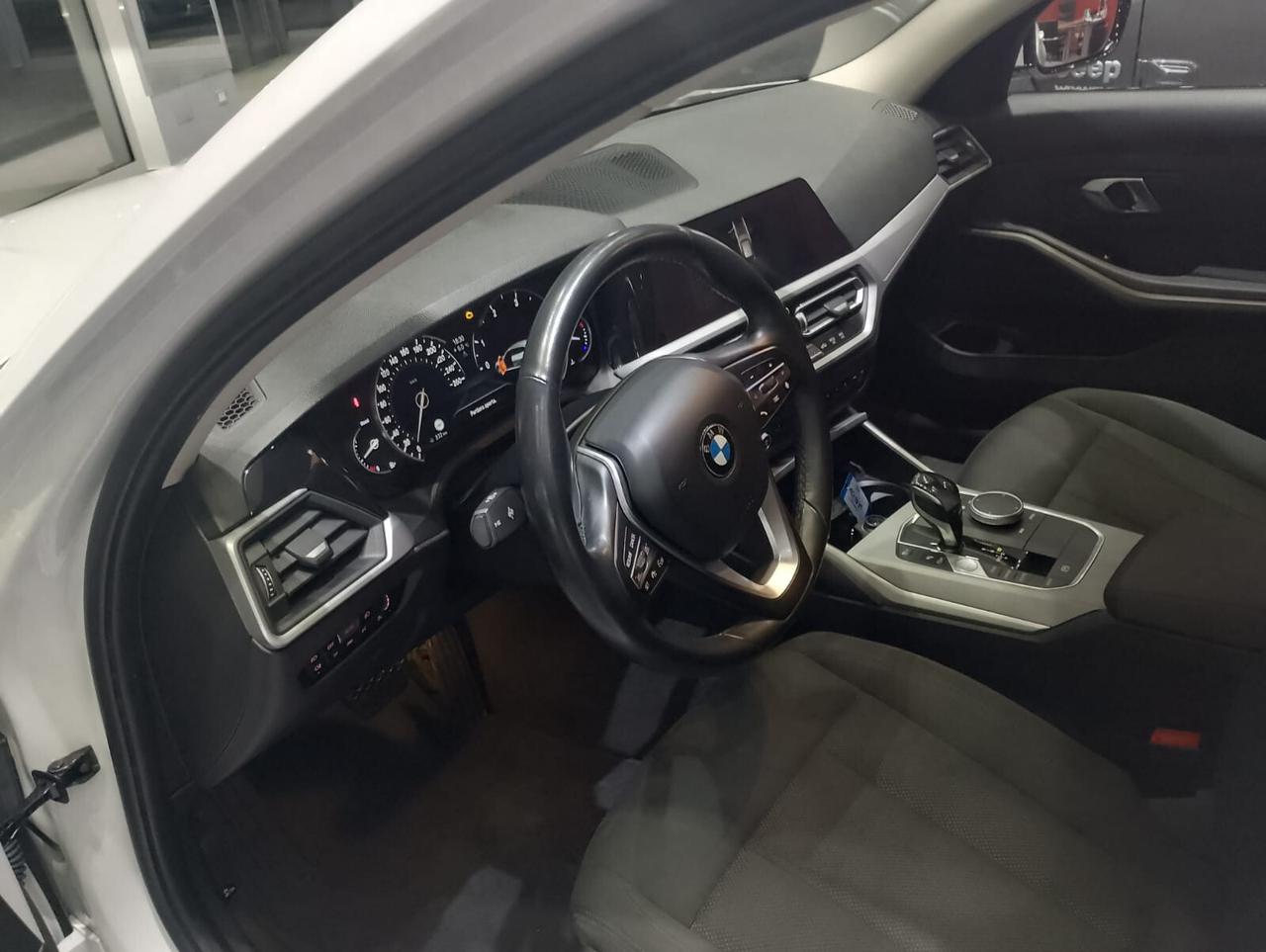 Bmw 320d Touring Business Advantage aut.