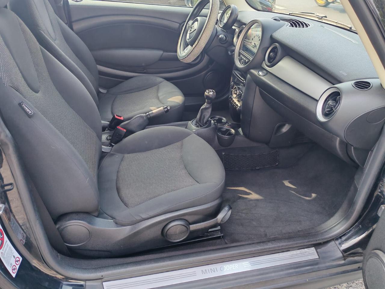 Mini Cooper Coupe 1.6 Coupé