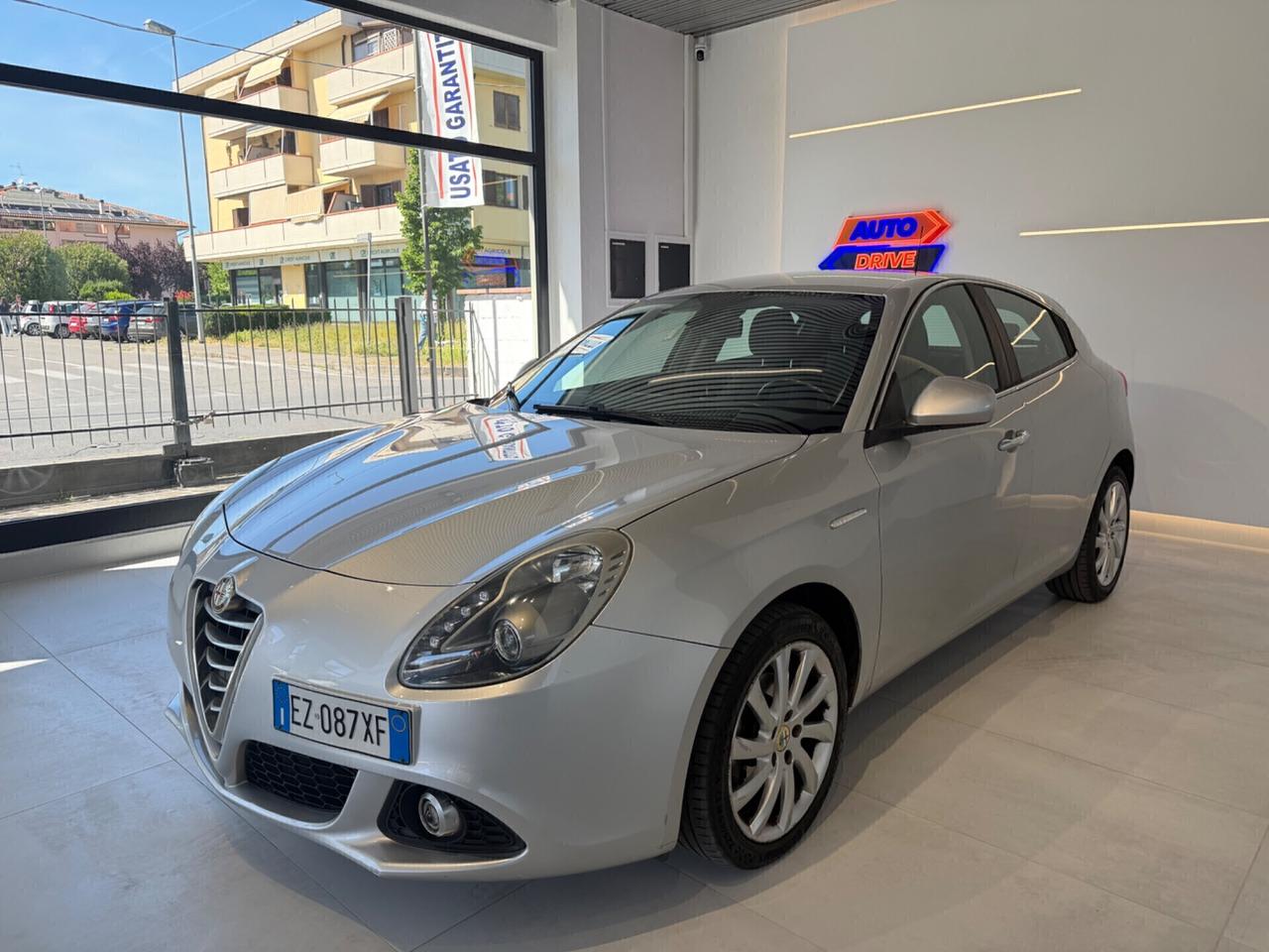 Alfa Romeo Giulietta 1.6 JTDm-2 105 CV Exclusive