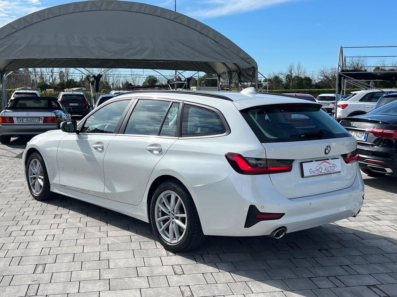 Bmw 320d 48V xDrive Touring Business Advantage