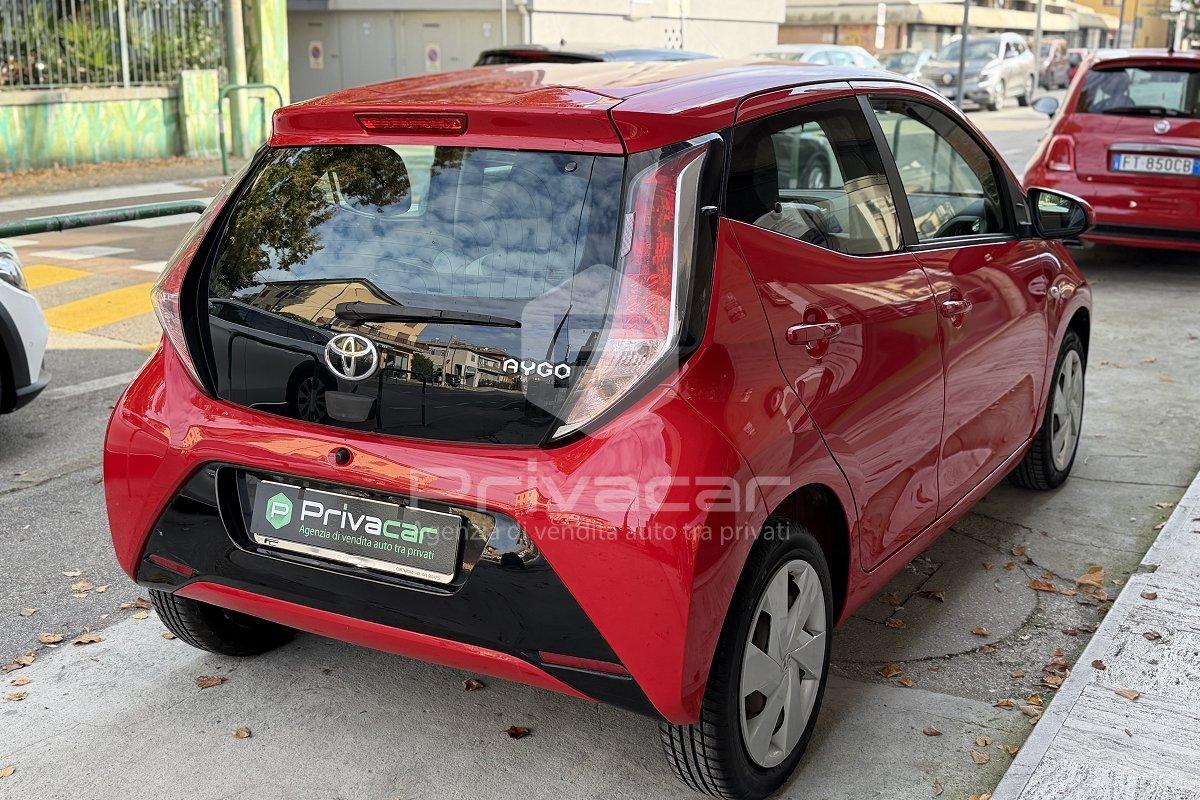 TOYOTA Aygo 1.0 VVT-i 69 CV 5 porte x-wave