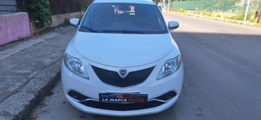 Lancia Ypsilon 1.2 69 CV 5 porte Silver Unico Propr.
