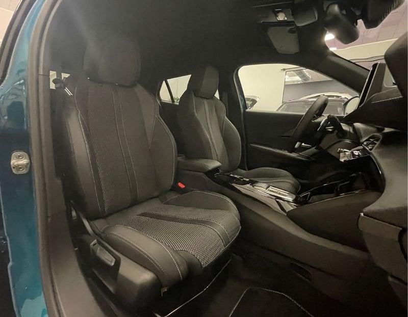 Peugeot 2008 2008 Hybrid 145 e-DCS6 GT