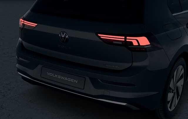 Volkswagen Golf 8ª serie 1.5TSI eHybrid 204CV DSG Style