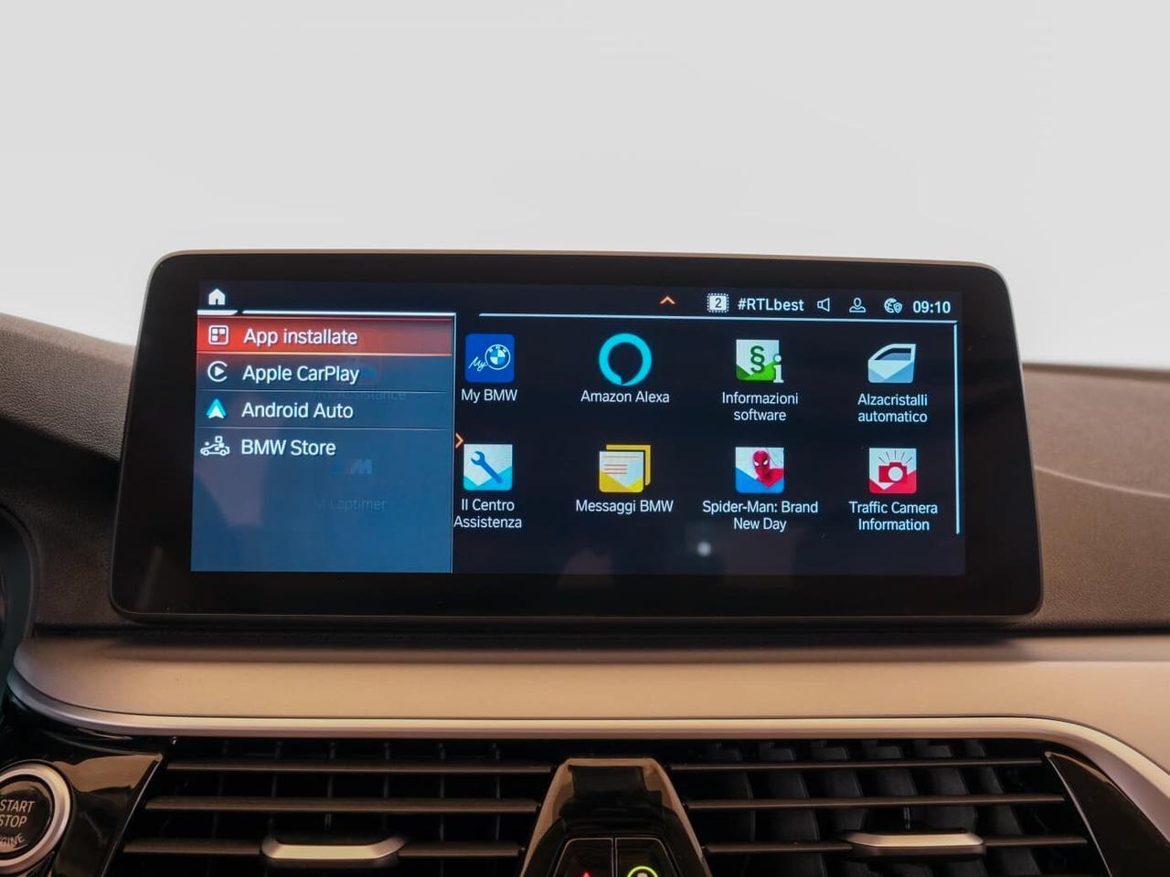 BMW 518d Touring mhev 48V auto
