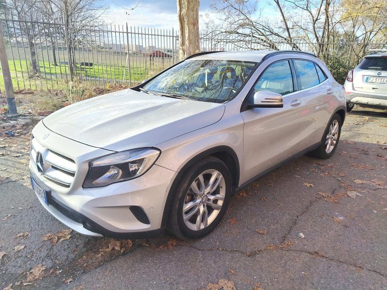 Mercedes-benz GLA 220 CDI Automatic 4Matic Premium