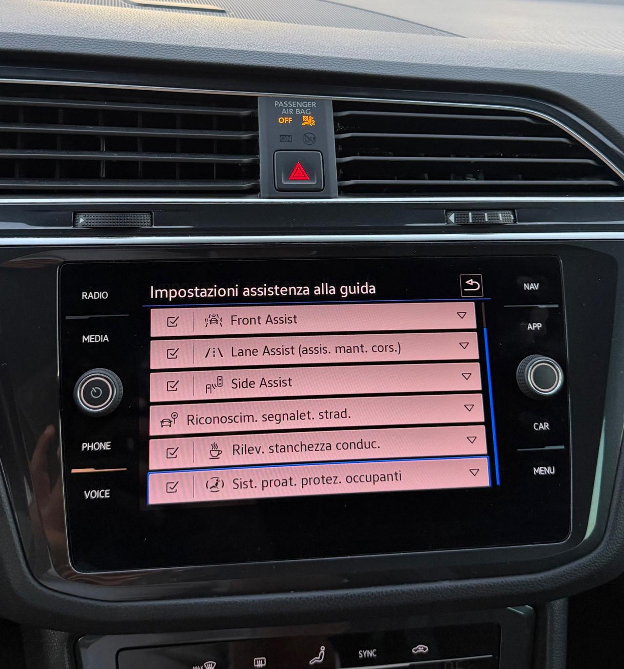 Volkswagen Tiguan 2.0 TDI 150 CV DSG 4MOTION R-Line