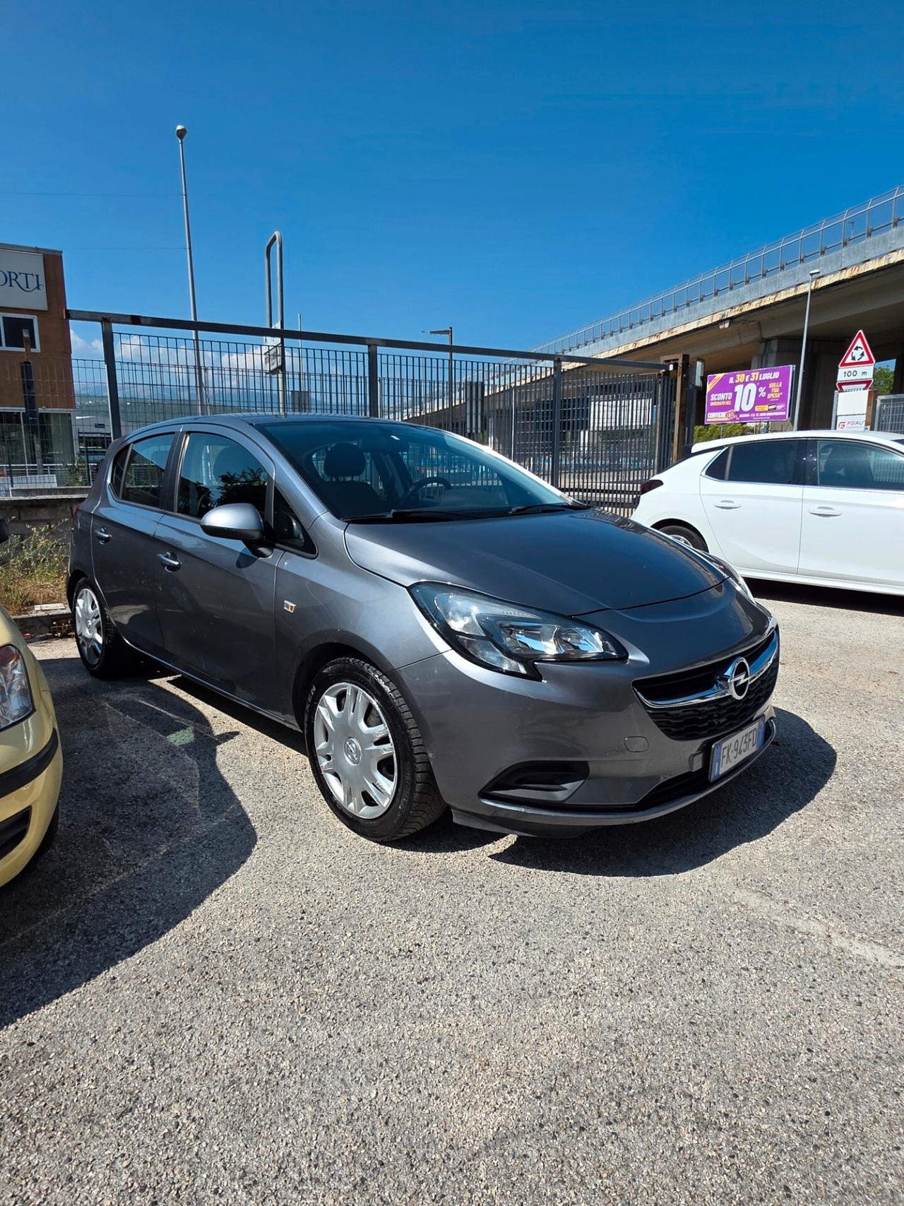Opel Corsa 1.2 5 porte GPL