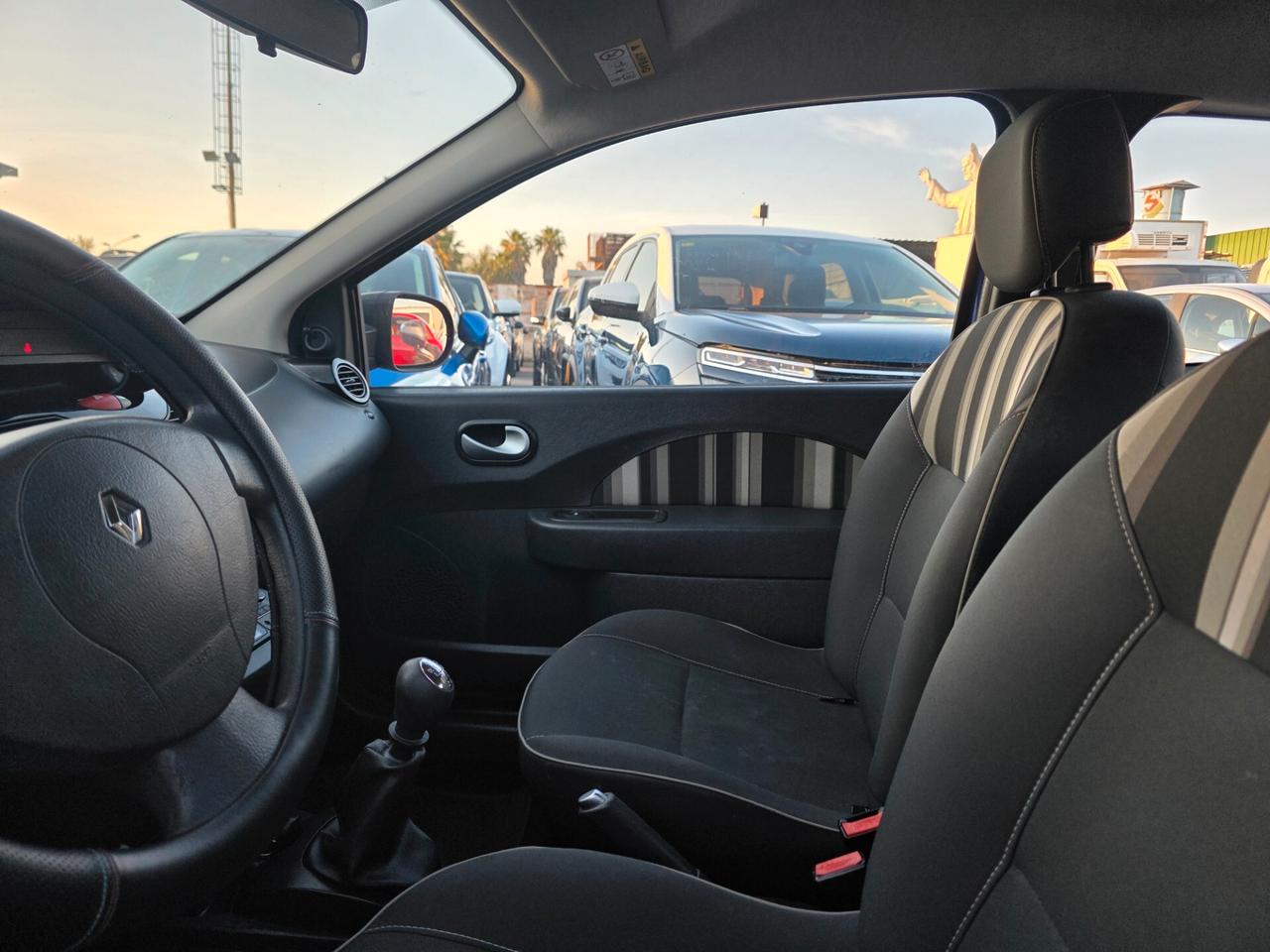 Renault Twingo 1.2 16V Night&Day