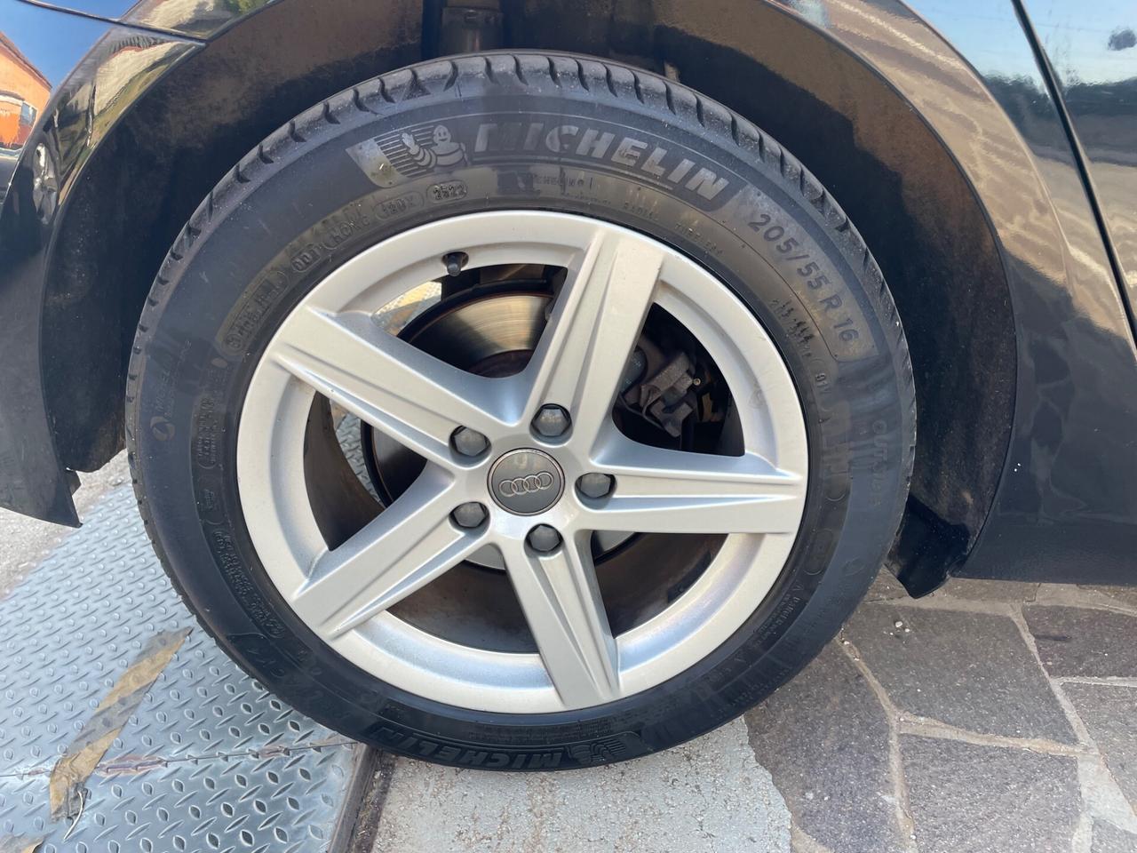 Audi A3 SPB 2.0 TDI S tronic Design