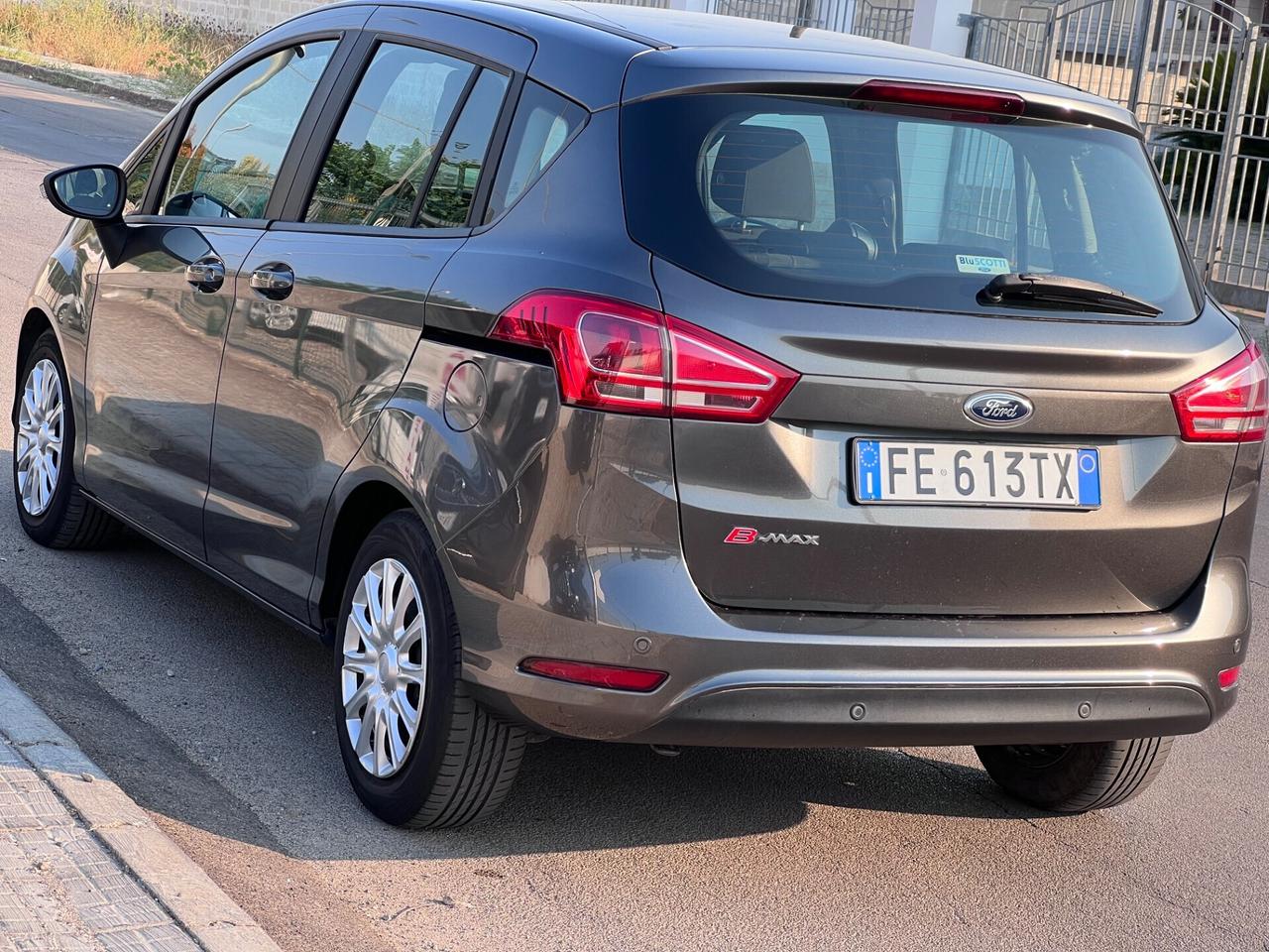 Ford B-Max 1.5 TDCi 75 CV Business Titanium FORD B-MAX Business 2016 – Perfetta – Adatta Neopatentati