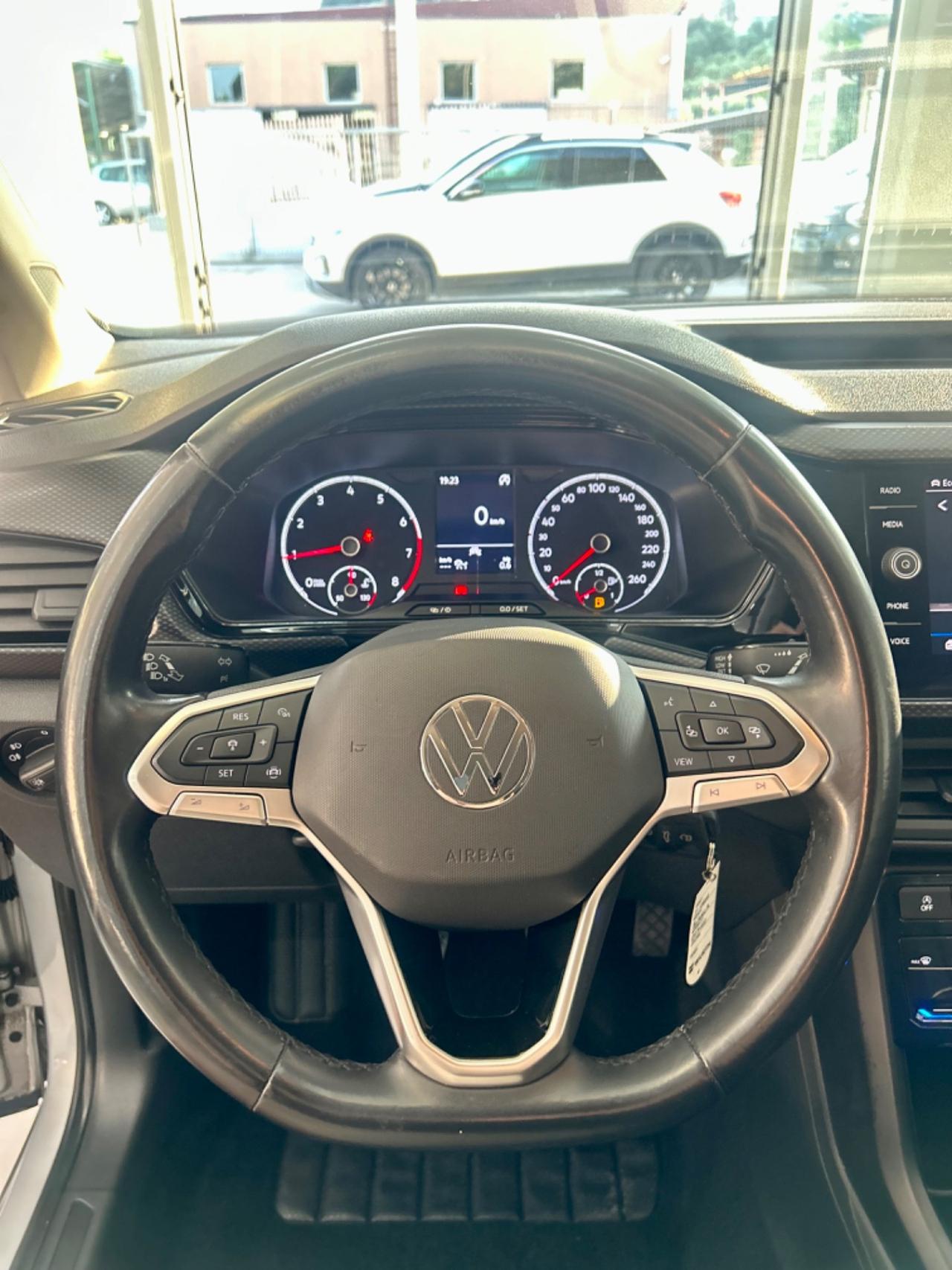 Volkswagen T-Cross 110 CV R LINE FINANZIABILE