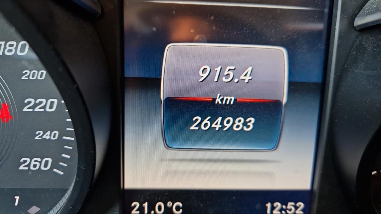 Mercedes 220d 2.1cc 170cv 4Matic Sport 2016