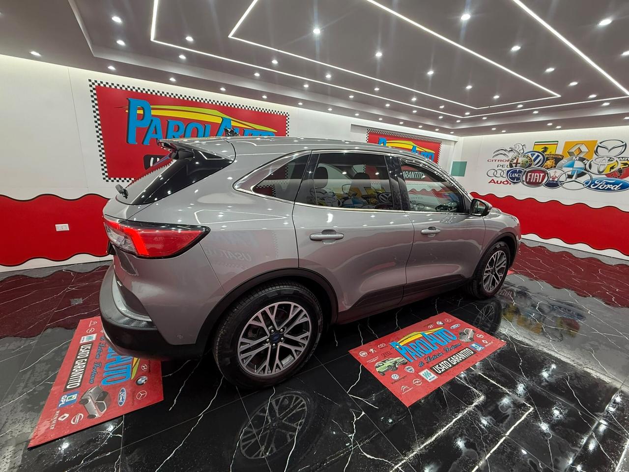 Ford Kuga 2.5 Plug In Hybrid 225cv - 2021