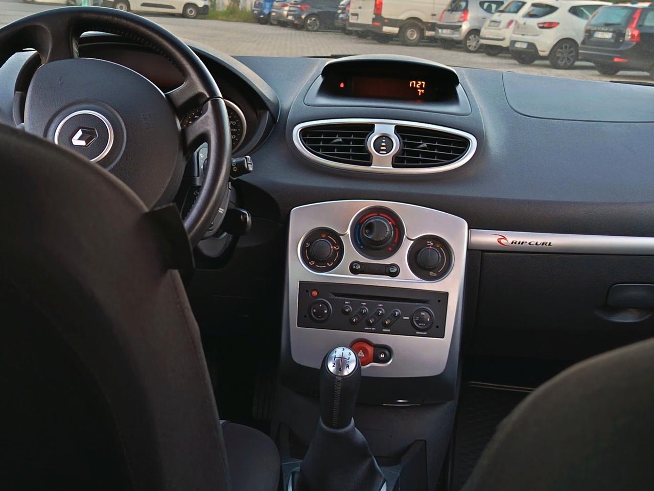 Renault Clio 1.2 16V 5 porte Le Iene