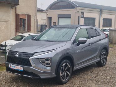 Mitsubishi Eclipse Cross 2.4 phev Diamond sda navi s-awc