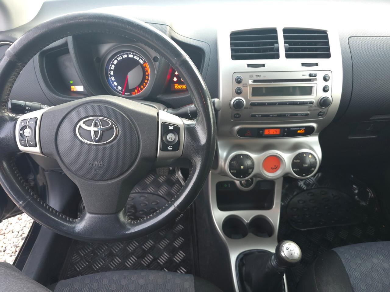 Toyota Urban Cruiser 1.3 Luxury