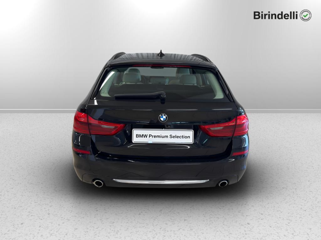 BMW Serie 5(G30/31/F90) - 518d Touring Luxury