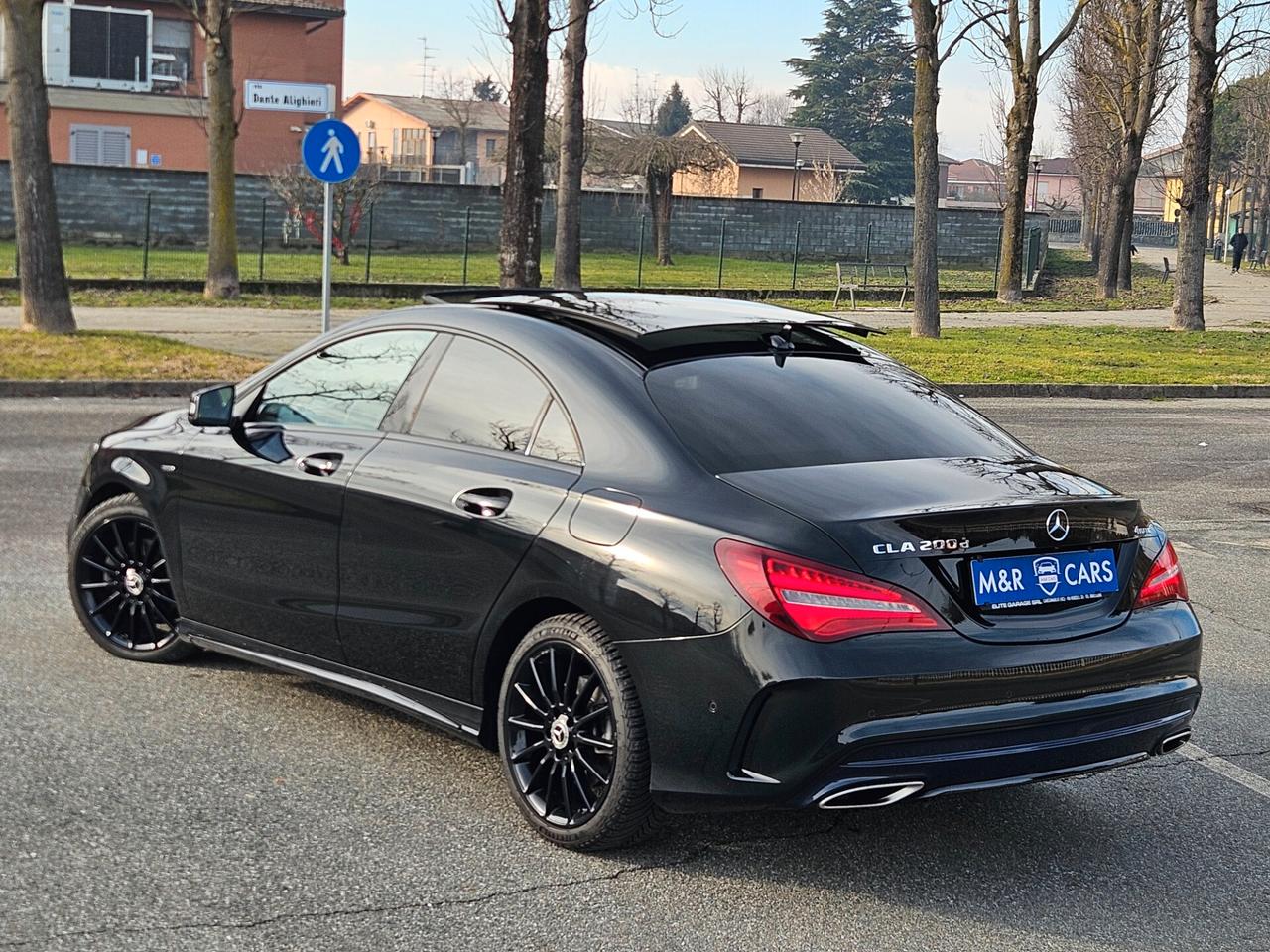 Mercedes-benz CLA 200 d 4Matic PAK AMG EDITION NIGHT
