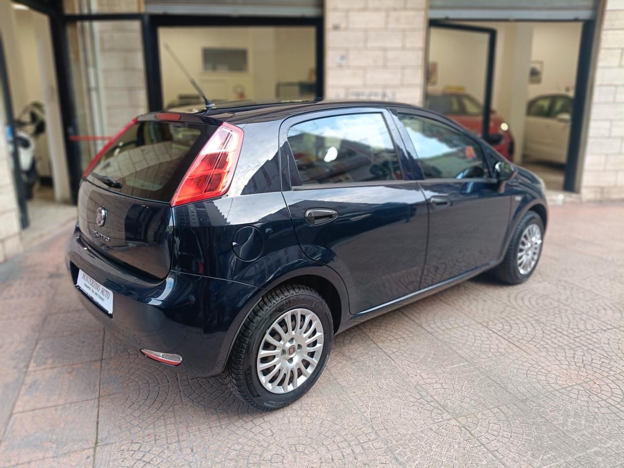 FIAT PUNTO 1.4 GPL-NEOPATENTATI-(10/2015)-Euro5699