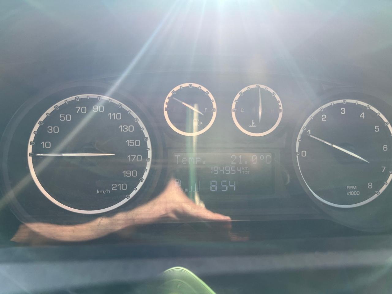 Lancia Ypsilon 0.9 TwinAir 85 CV 5 porte Metano Ecochic Silver