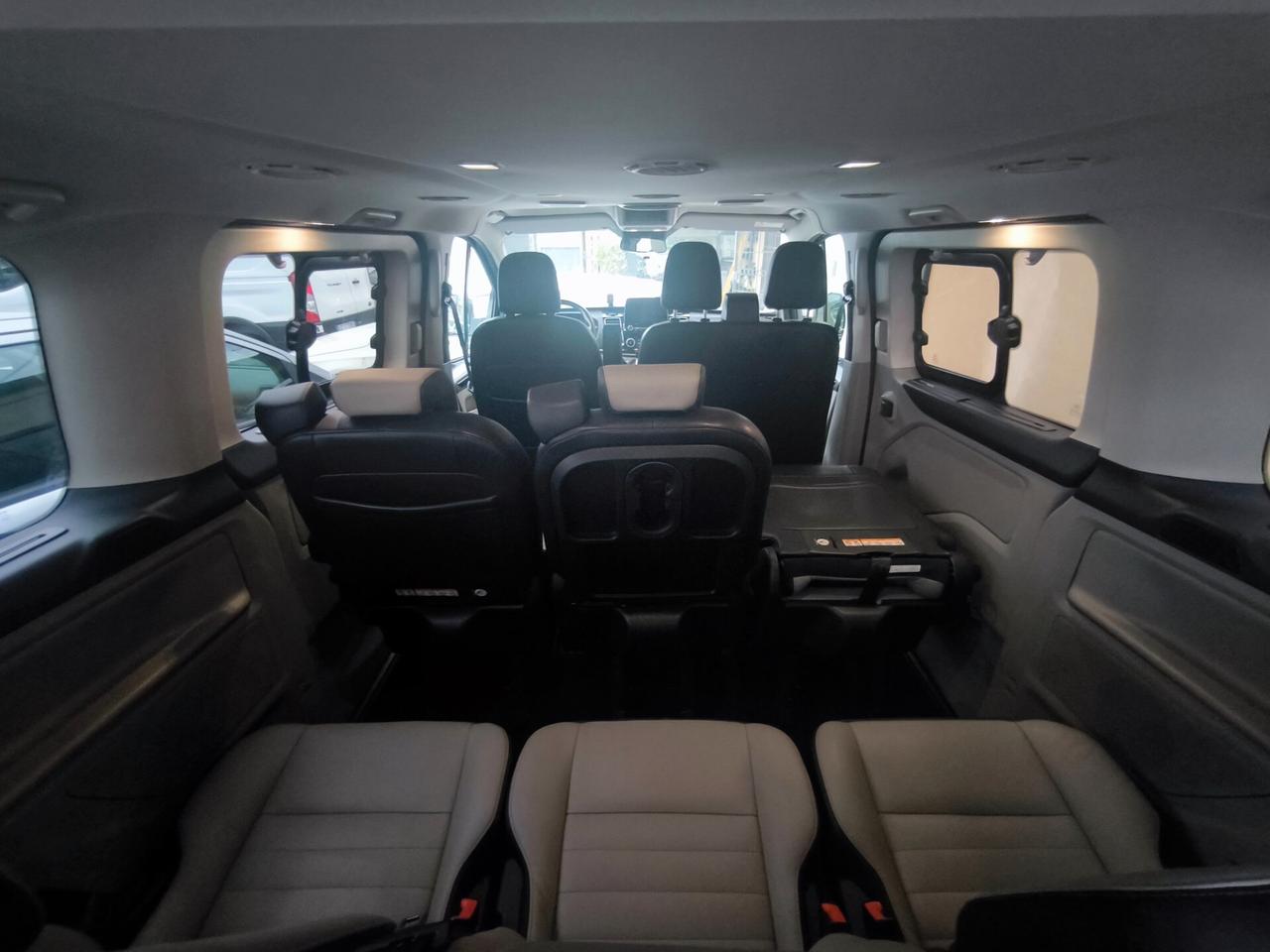 FORD TOURNEO CUSTOM TDCI-TITANIUM-9 POSTI-2021-GANCIO TRAINO