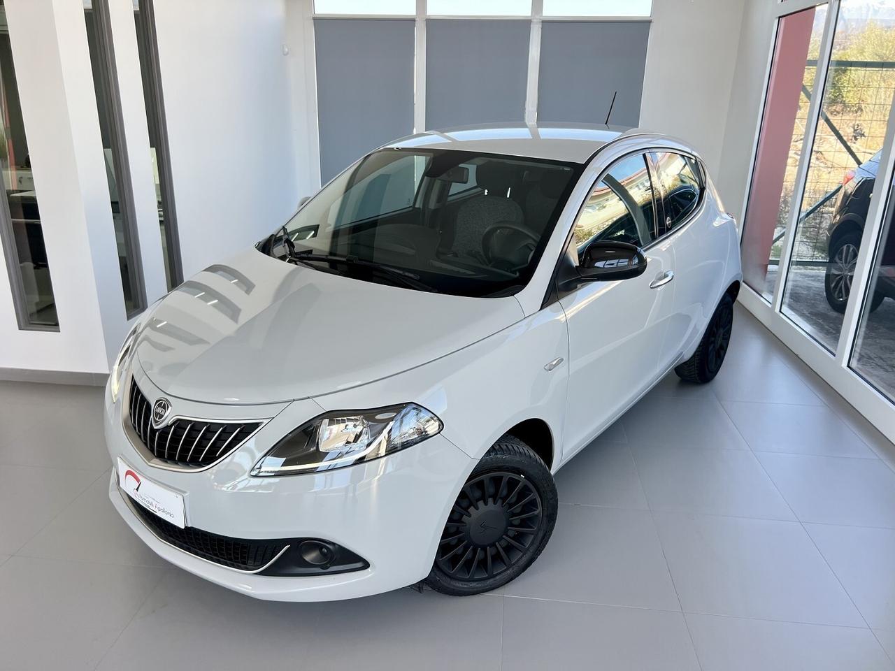 LANCIA YPSILON 1.0 FIREFLY HYBRID SILVER - 2021