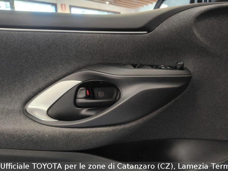 Toyota Yaris Yaris 1.5 Hybrid 5 porte Business