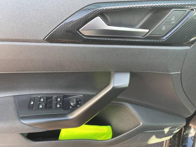 VOLKSWAGEN Polo 1.0 TSI DSG Life