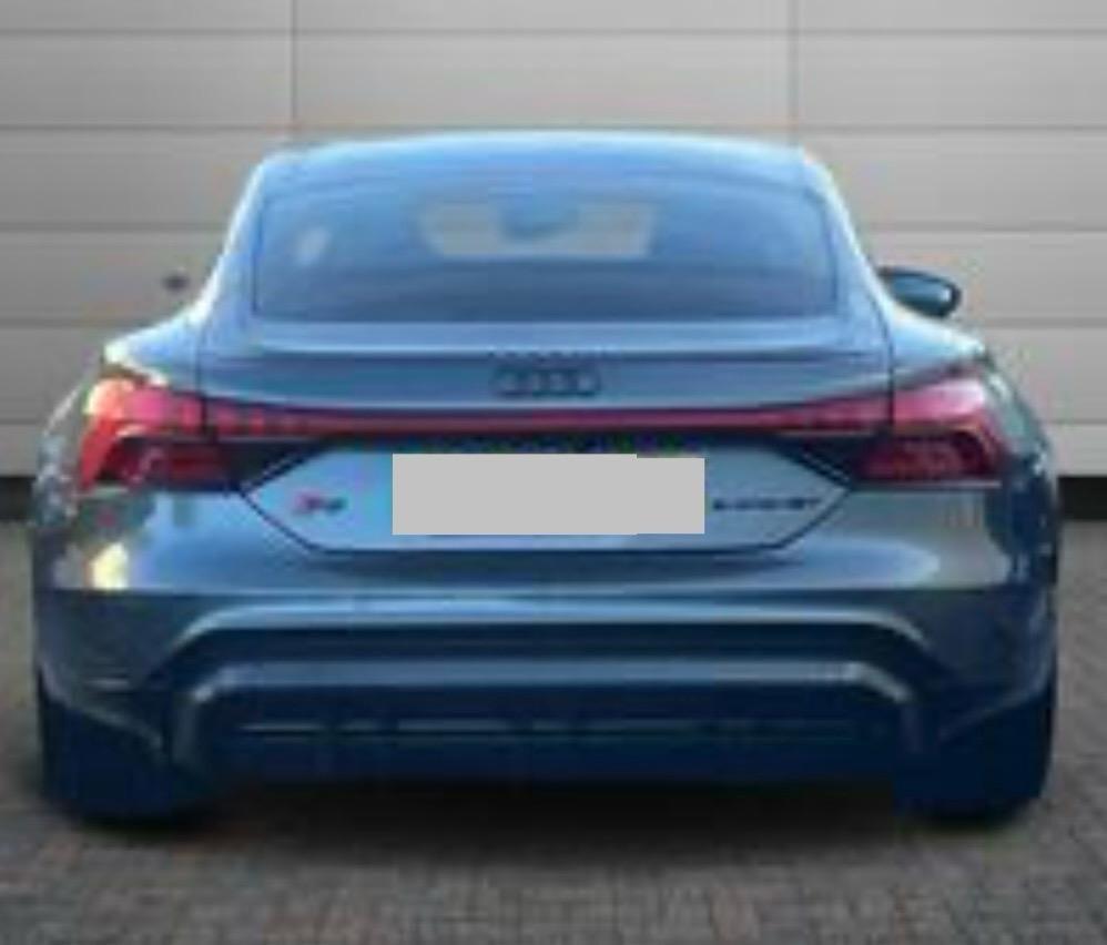 Audi E-tron GT RS