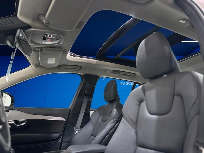 VOLVO V90 (2016-2025) V90 T8 Plug-in Hybrid AWD...